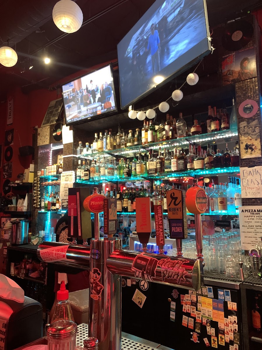 A-Pizza Mart Bar & Grill Photos 2